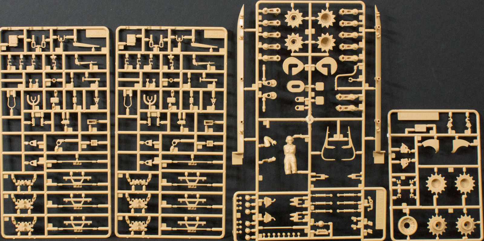 Academy 13297 1/35 Magach 7C Gimel Parts Image 05
