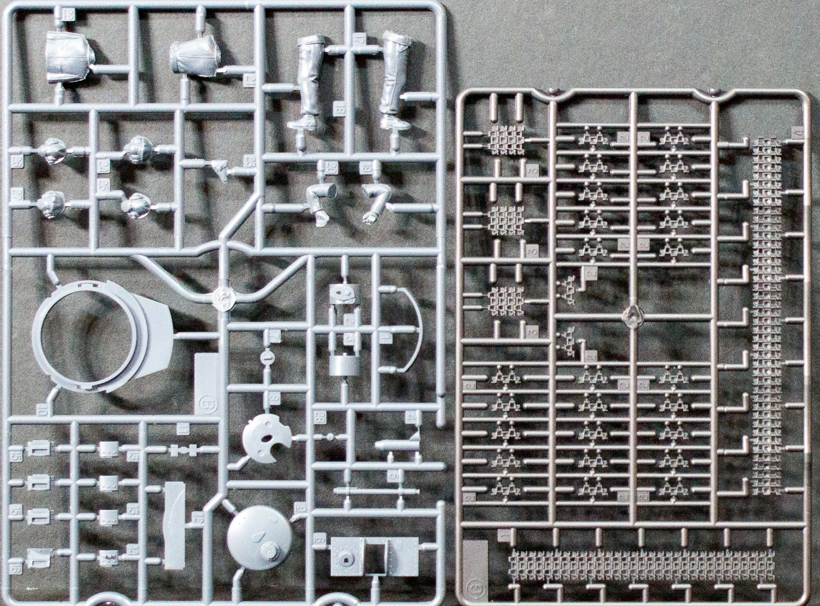 Academy 13313 1/35 Pz.Bef.Wg.35(t) Command Tank Parts Image 02