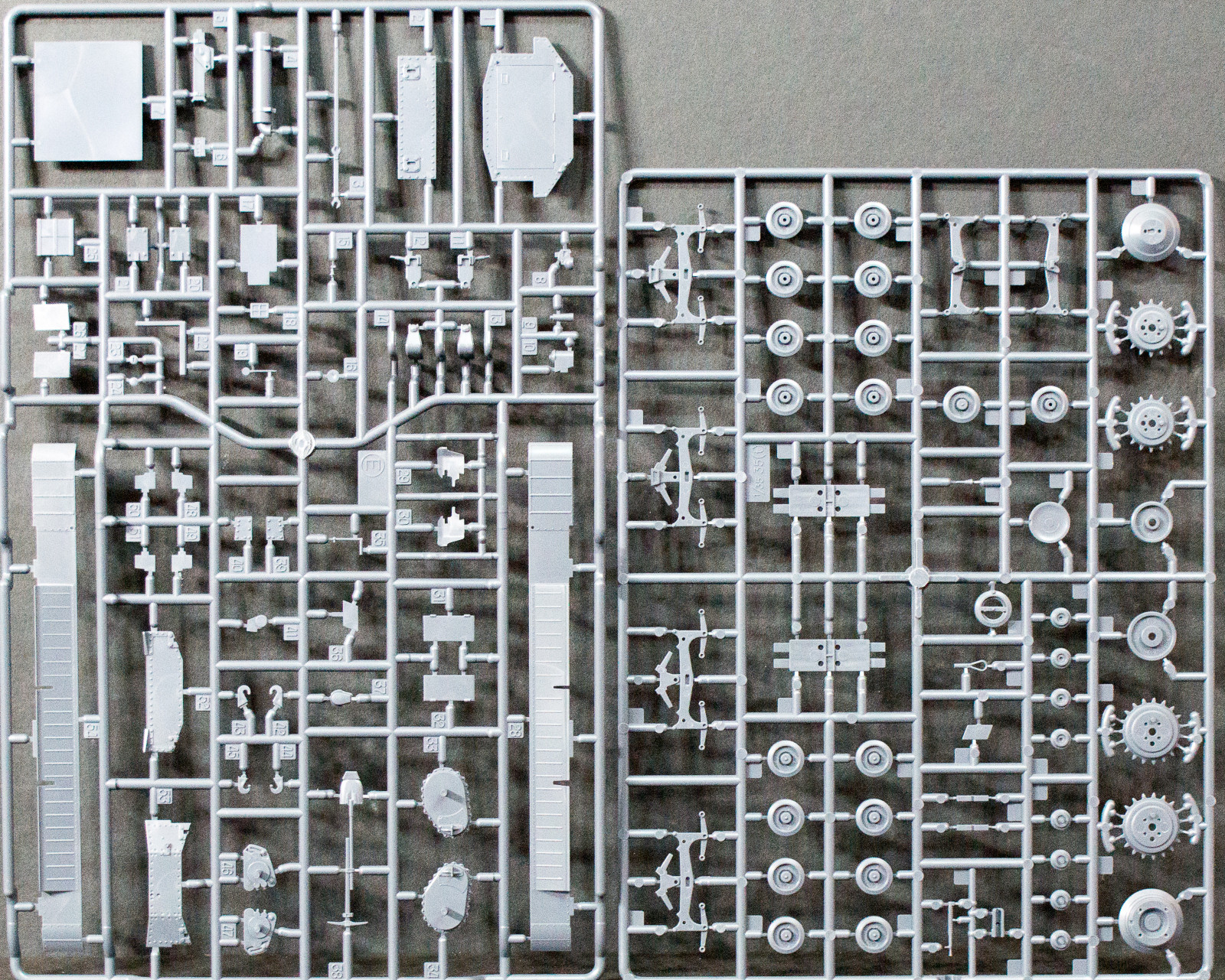 Academy 13313 1/35 Pz.Bef.Wg.35(t) Command Tank Parts Image 03