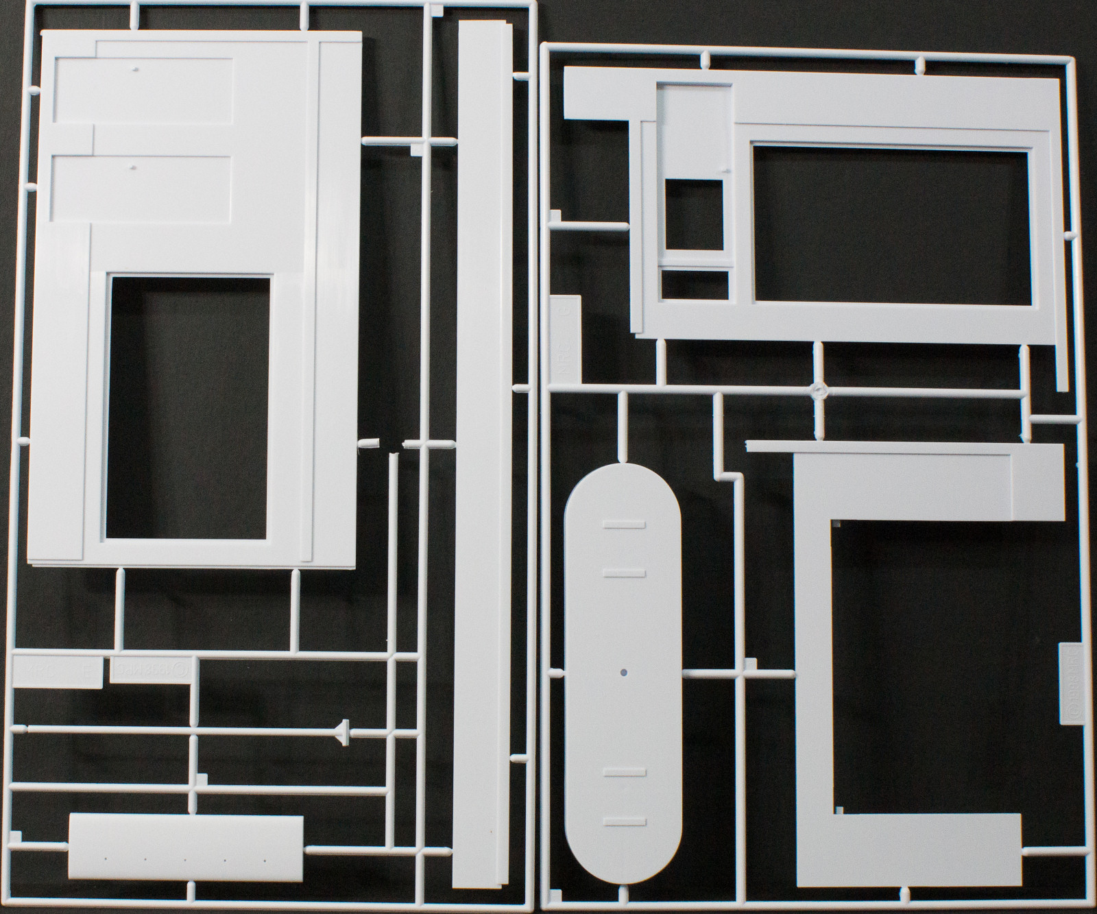 Academy 15122 1/24 Joe's Power Plus Service Station Parts Image 02