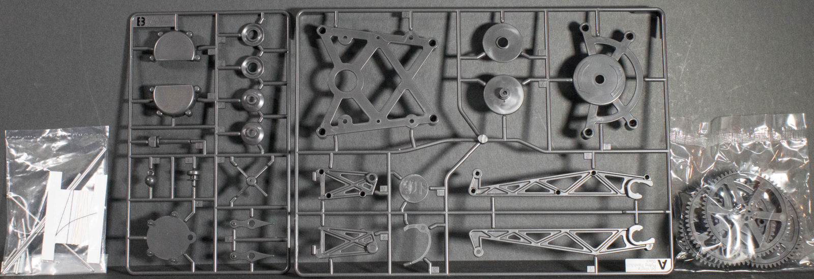 Academy 018157 da Vinci Flying Pendumum Clock Parts Image 02