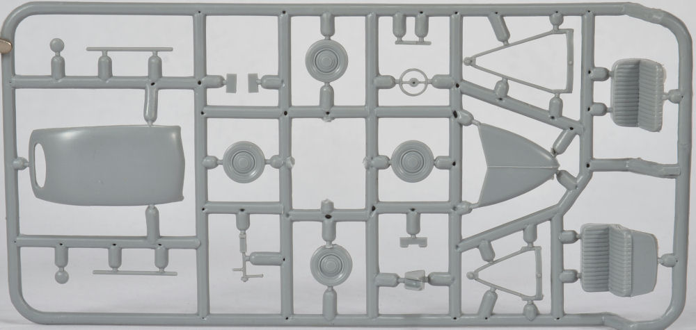 Ace 72298 1/72 US Army Staff Car Parts Image 02