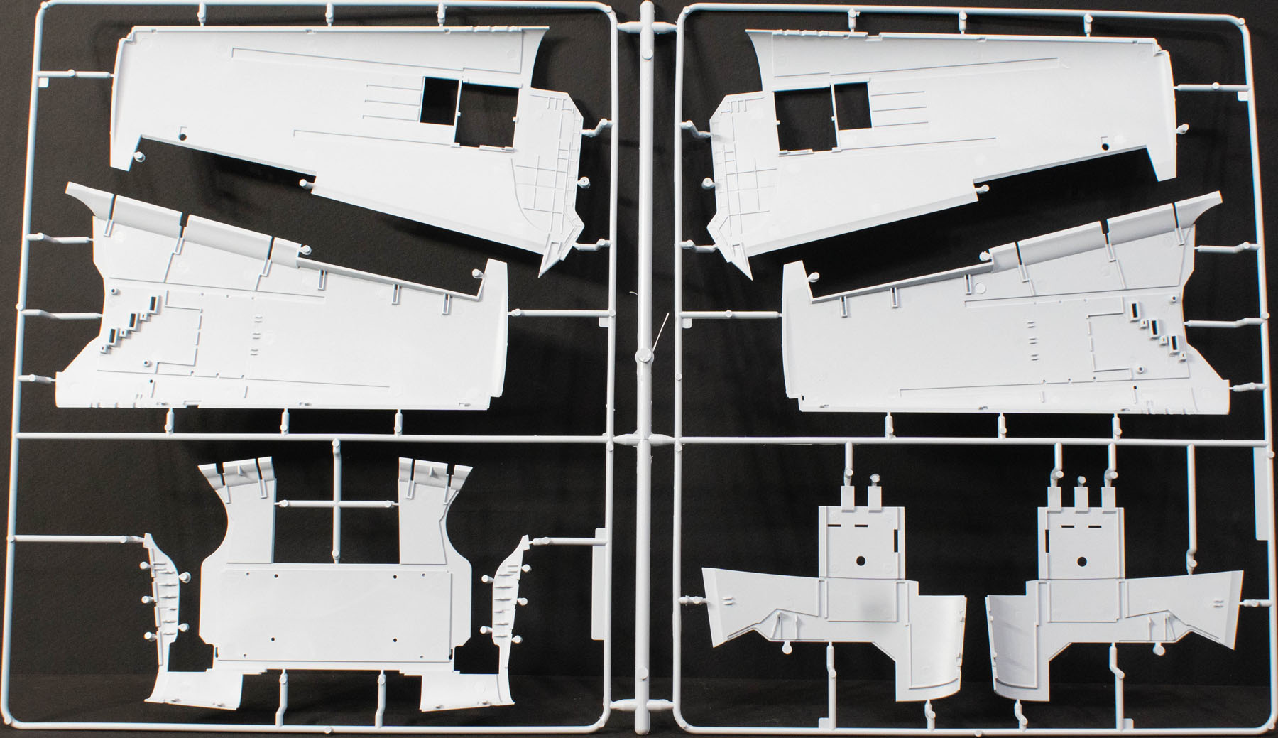 Airfix 19004 1/24 F6F-5 Hellcat Parts Image 04
