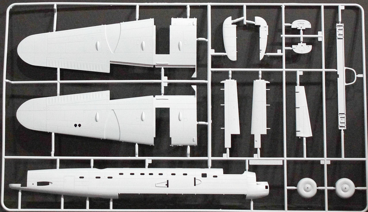 Airfix 8001 1/72 Lancaster B.II Parts Image 02