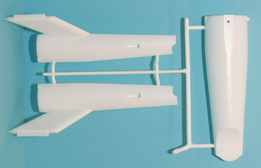 AMT 0609 1/650 USS Enterprise NCC-1701 Parts Image 02