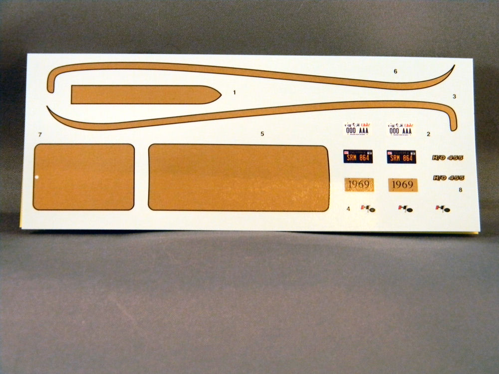 AMT 0703 1/25 1969 Hurst Olds Parts Image 08