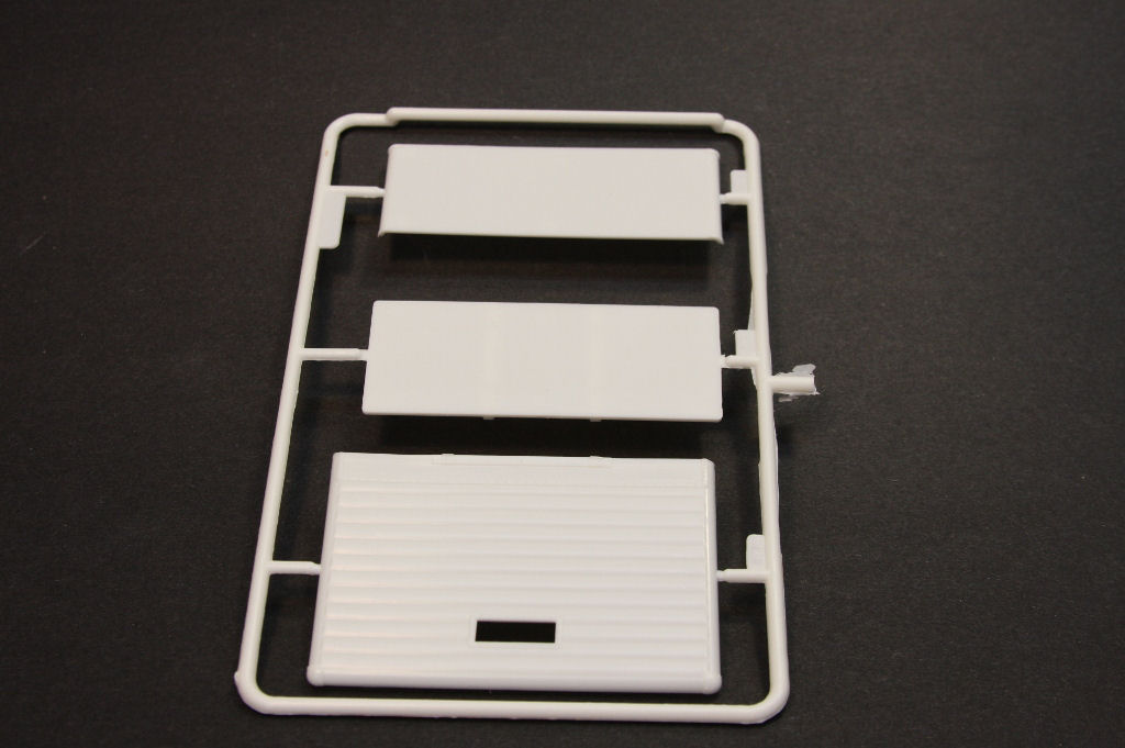 AMT 0724 1/25 White Western Star Parts Image 11