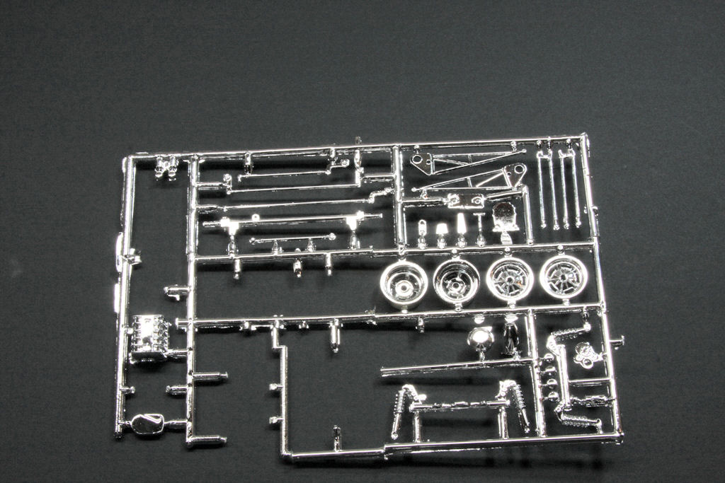AMT 0784 1/25 1969 Pontiac GTO 'The Judge' Funny Car Parts Image 06