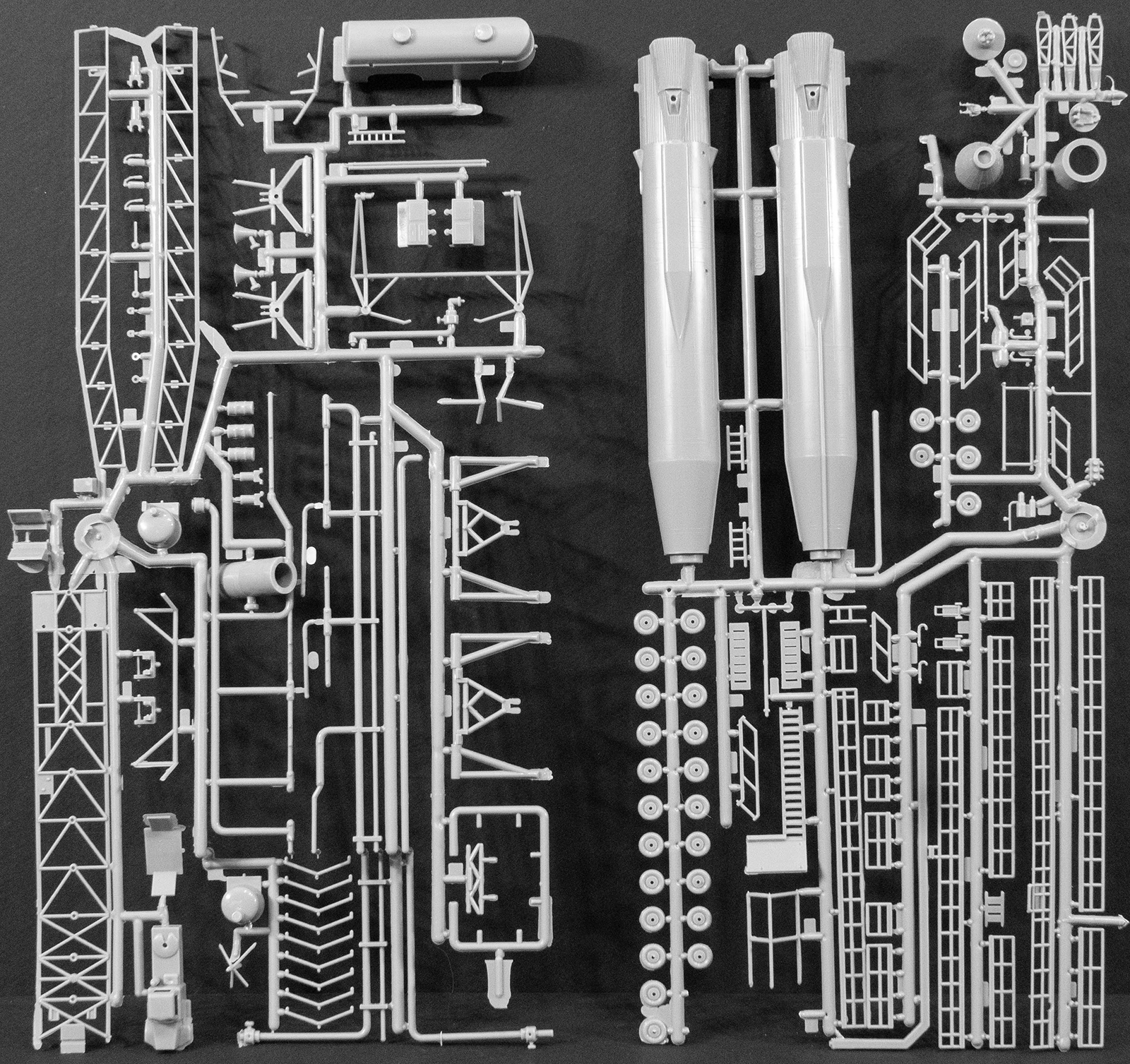 Atlantis Model Company H1833 Mercury Capsule and Atlas Booster First Look Image 01
