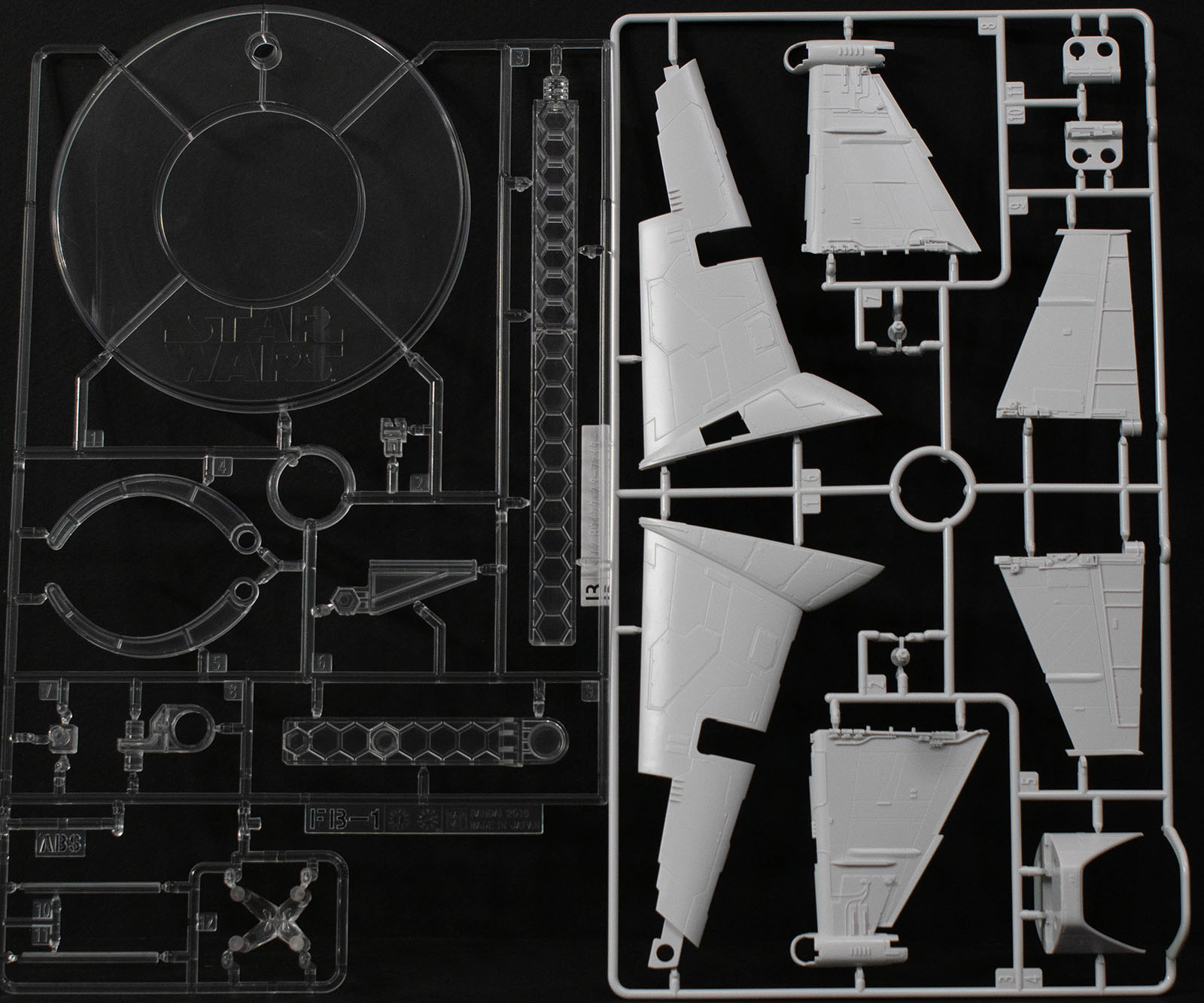 Bandai 230456 1/72 B-Wing Starfighter Parts Image 02
