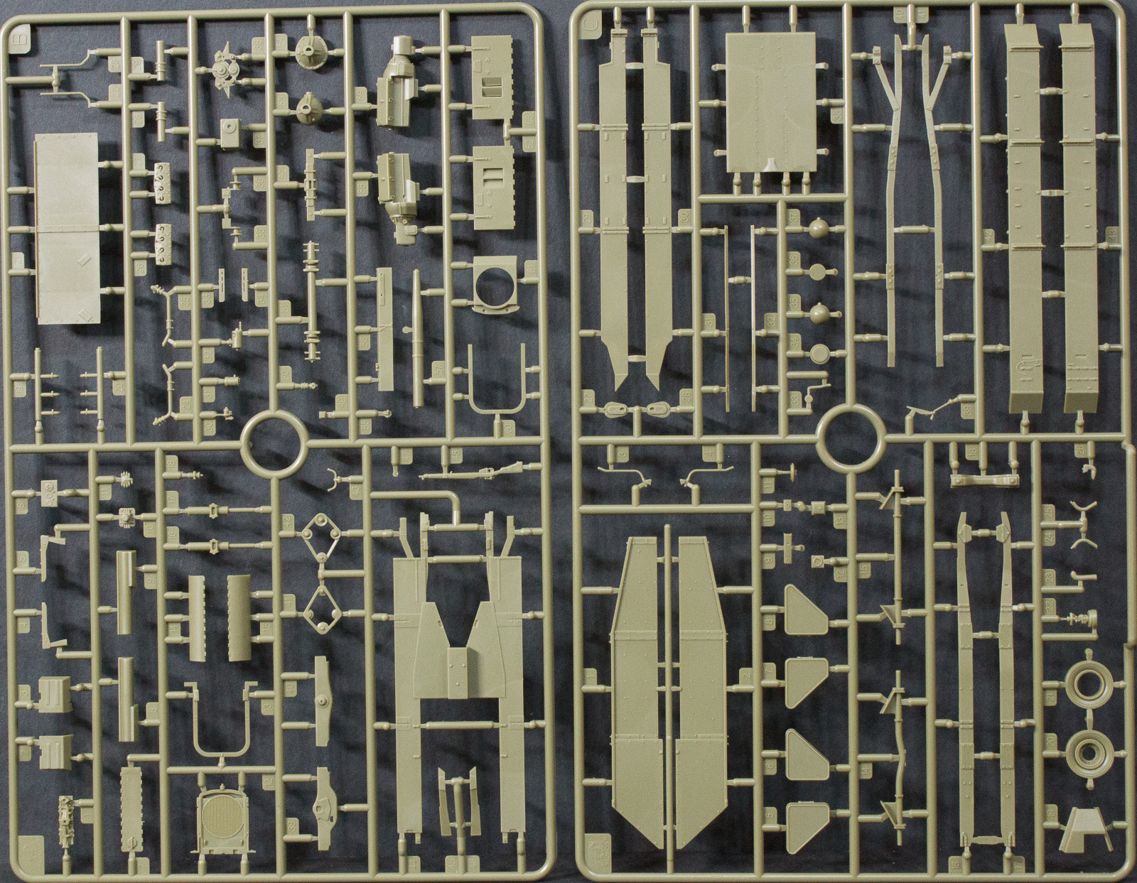 Bronco Models 35188 1/35 Loyd Carrier No.2 Mk.II Image 02