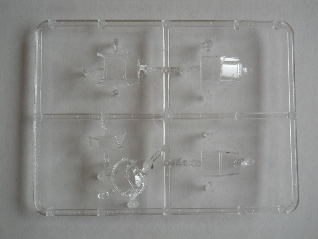 Citadel Miniatures 5021 28mm WarHammer – Ork Bommer Parts Image 04