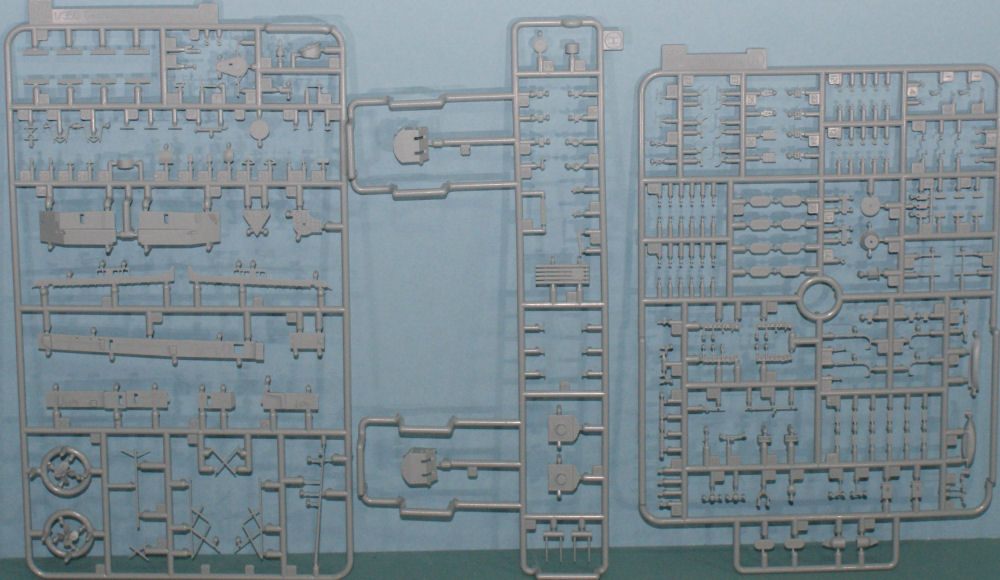 DML 1045 1/350 USS Frank Knox DD 742 Parts Image 03