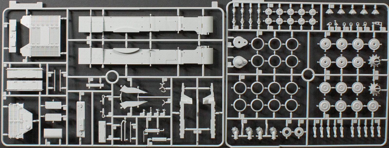 DML 3549 1/35 M103A2 Heavy Tank Image 03