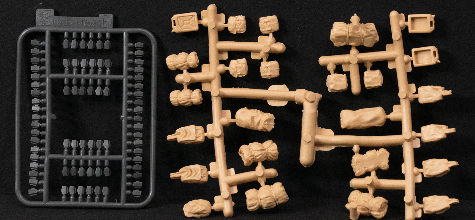 DML 3608 1/35 IDF M113 APC 1973 Parts Image 03