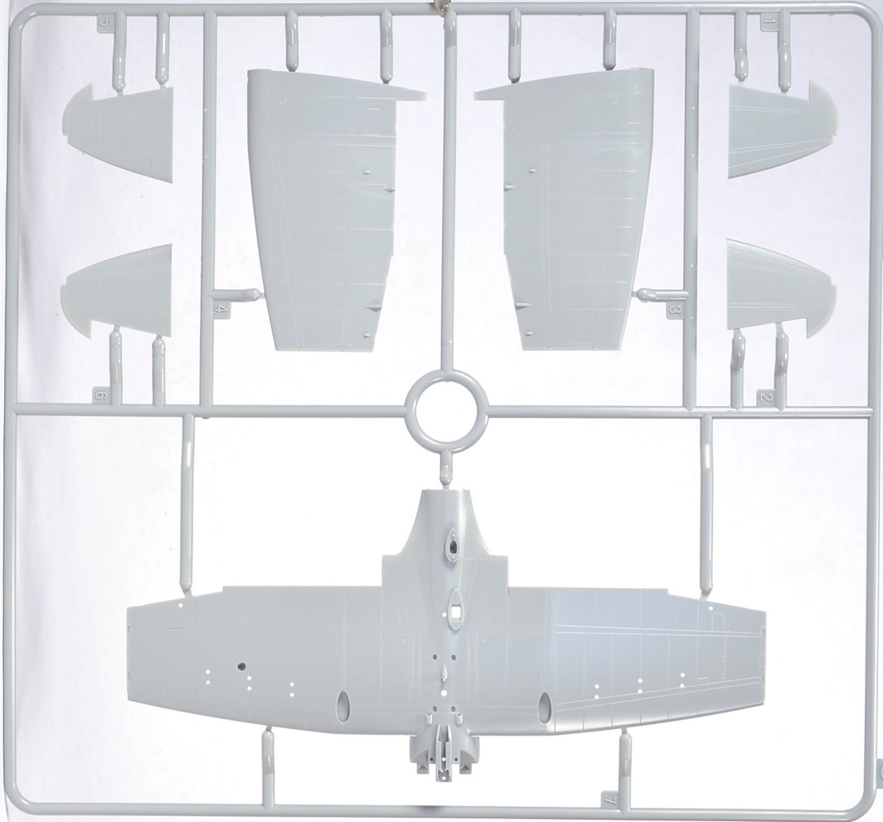DML 5107 1/72 Aichi Type 99 Val Dive Bomber Kit First Look Image 03