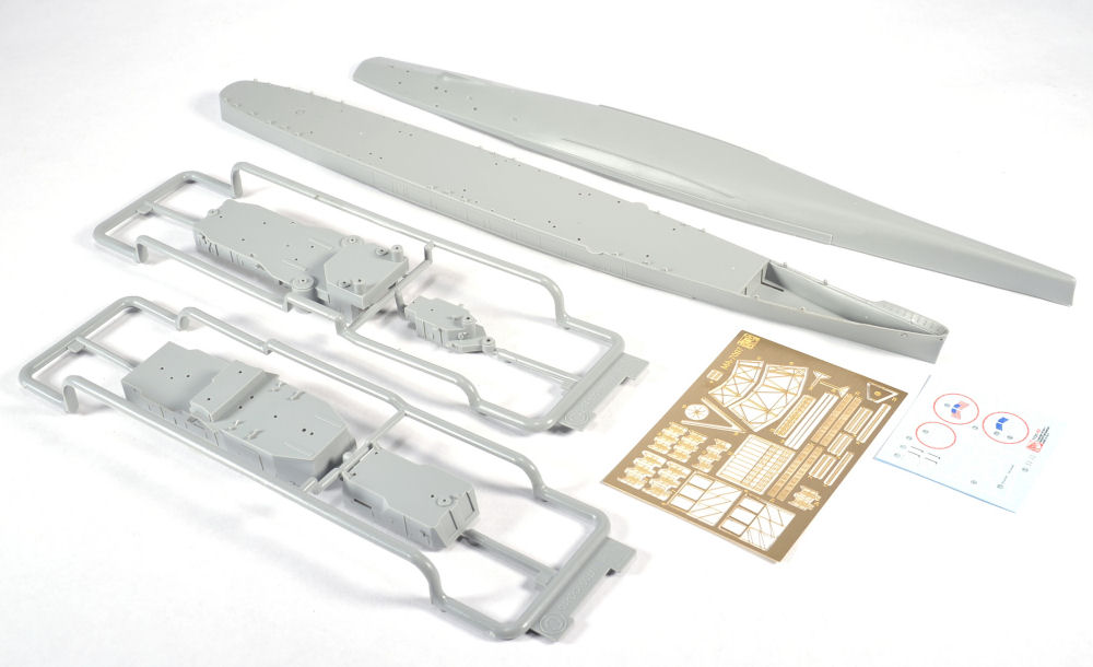 DML 7121 1/700 USS Chicago CG 11 Parts Image 01