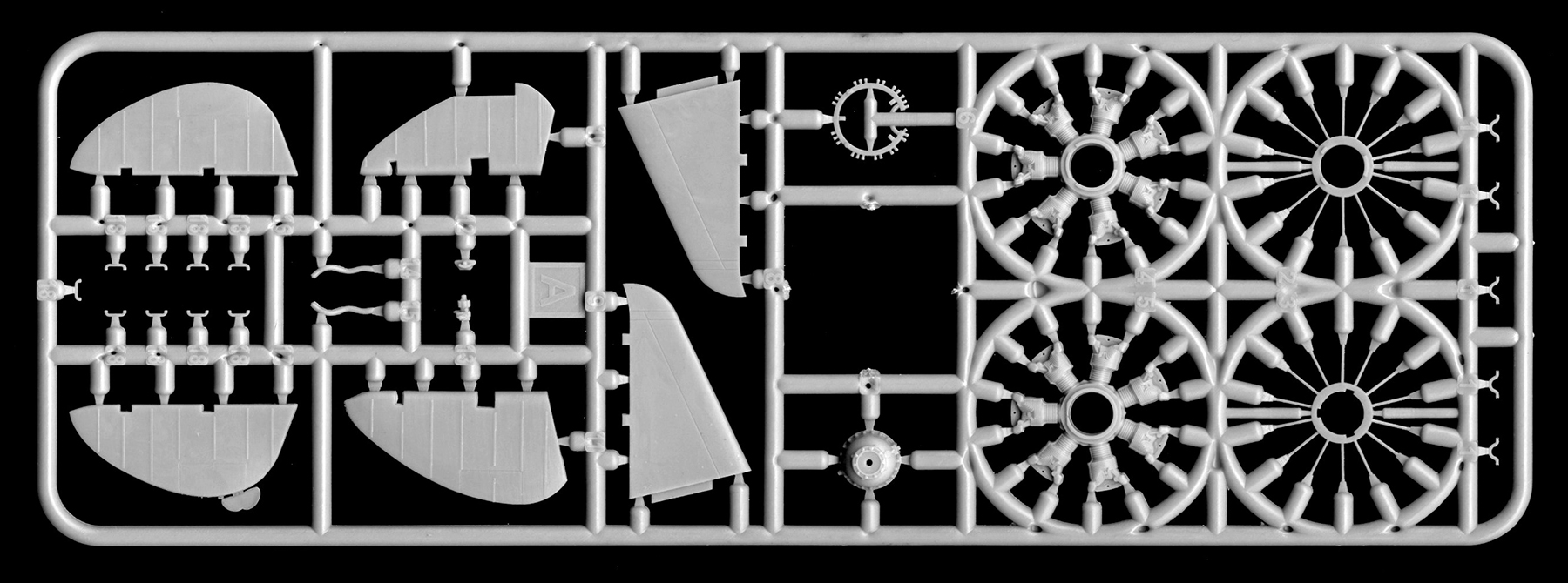 Dora Wings 48029 1/48 Republic P-43 Lancer Parts Image 04