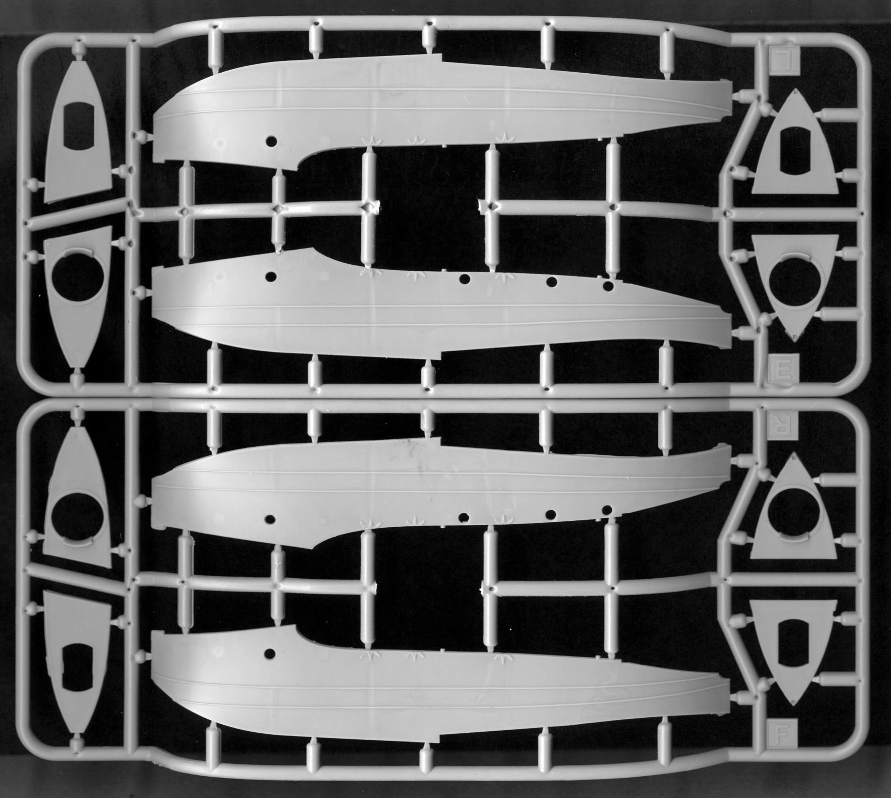 Dora Wings 72020 1/72 Savoia-Marchetti S.55 'Torpedo Bomber' Parts Image 01