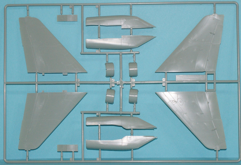 Eduard 1162 1/48 MiG-29UB Fulcrum First Look Image 03