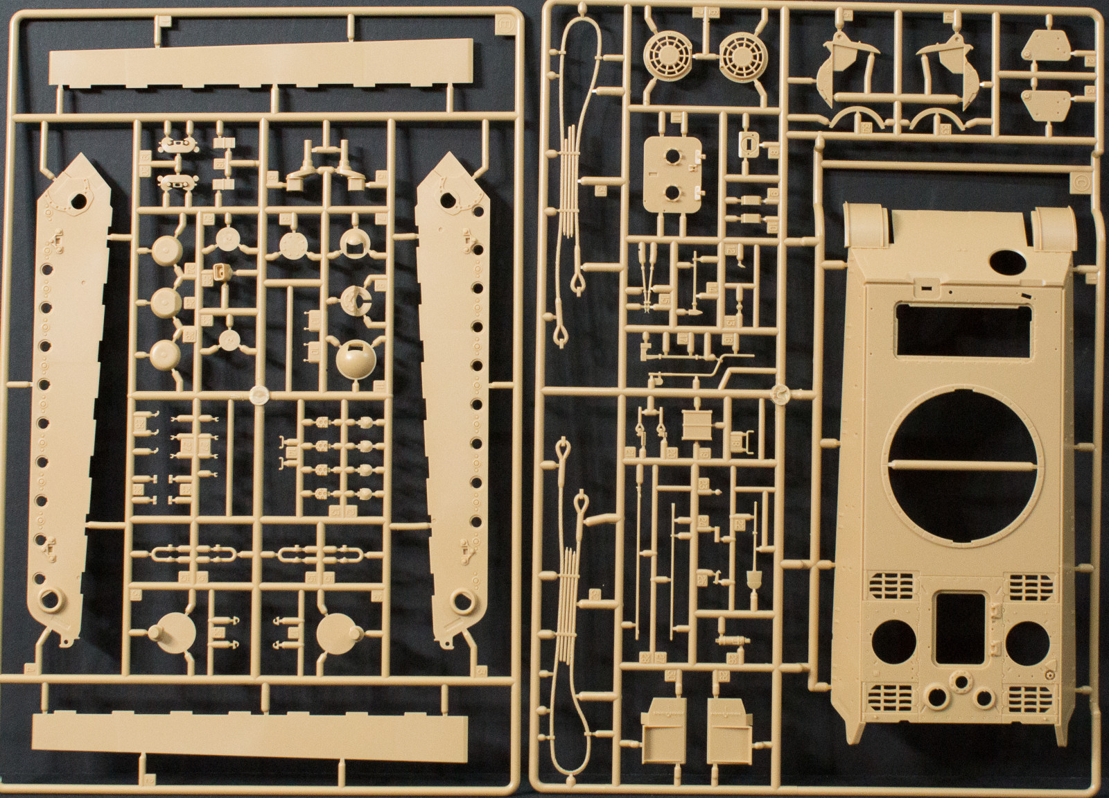 Eduard 3715 1/35 Pz.Kpfw.VI Ausf.B Tiger II First Look Image 01