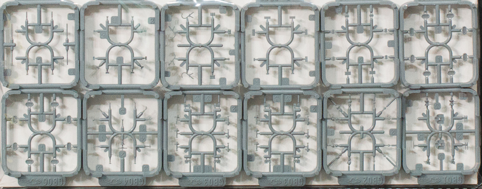 Flyhawk 1112 1/700 HMS Naiad 1940 Parts Image 03