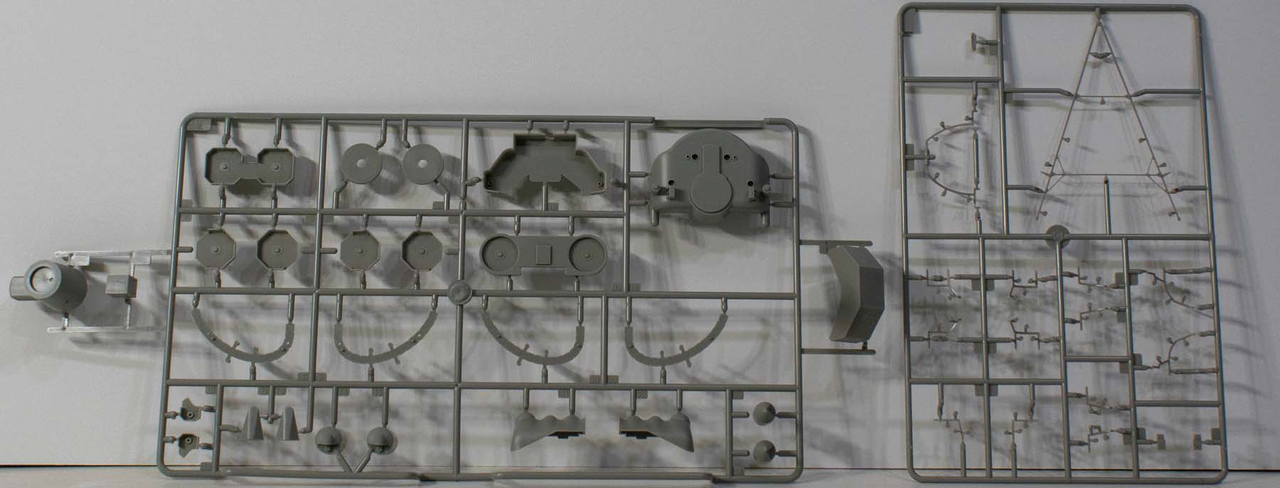 Gallery Models 64010 1/200 Battleship Yamato Review Image 07