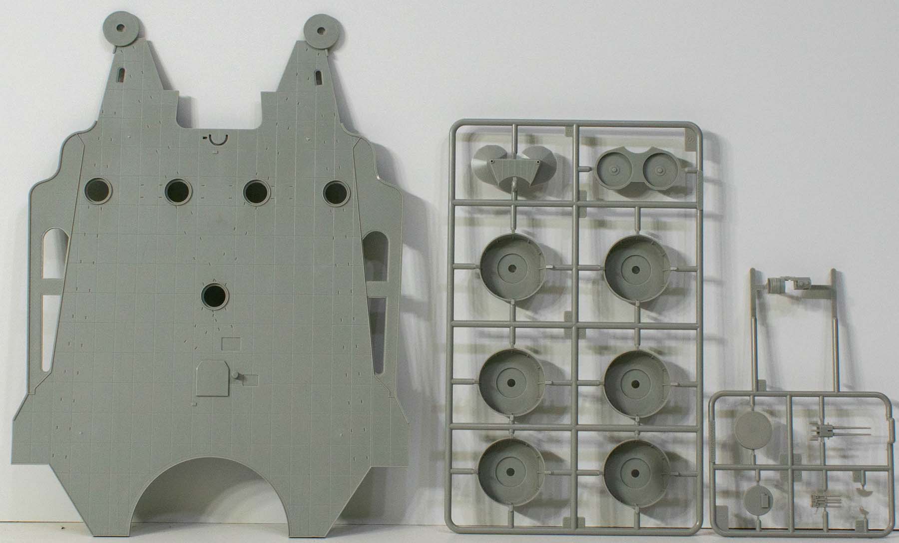 Gallery Models 64010 1/200 Battleship Yamato Review Image 10