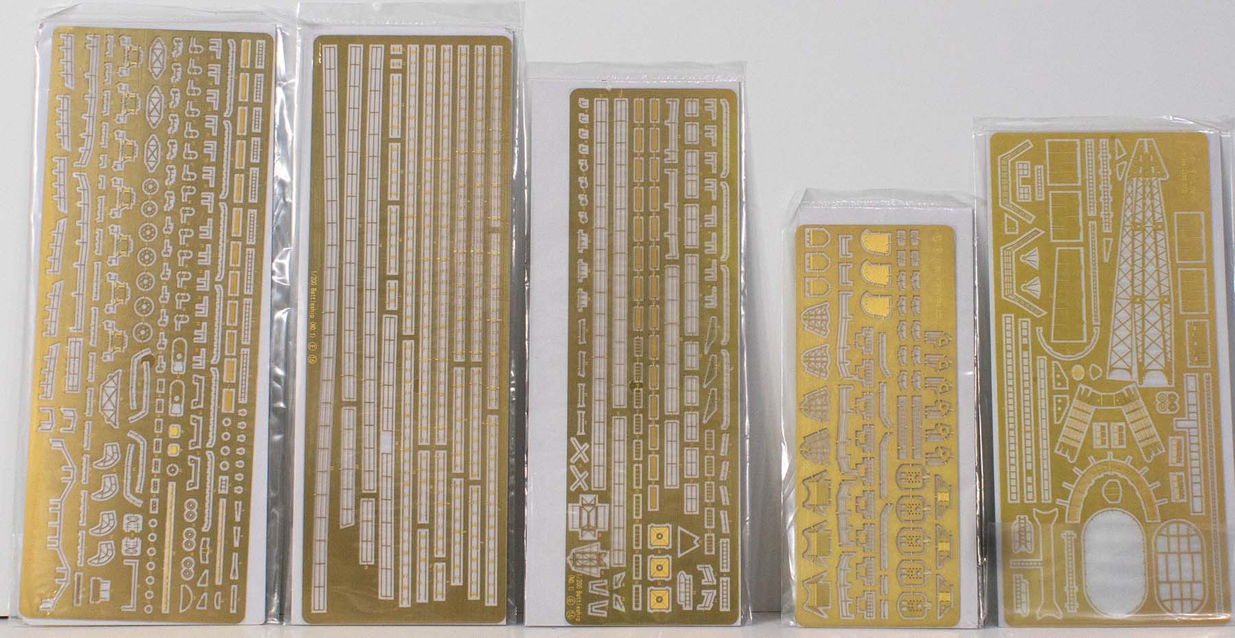 Gallery Models 64010 1/200 Battleship Yamato Review Image 11