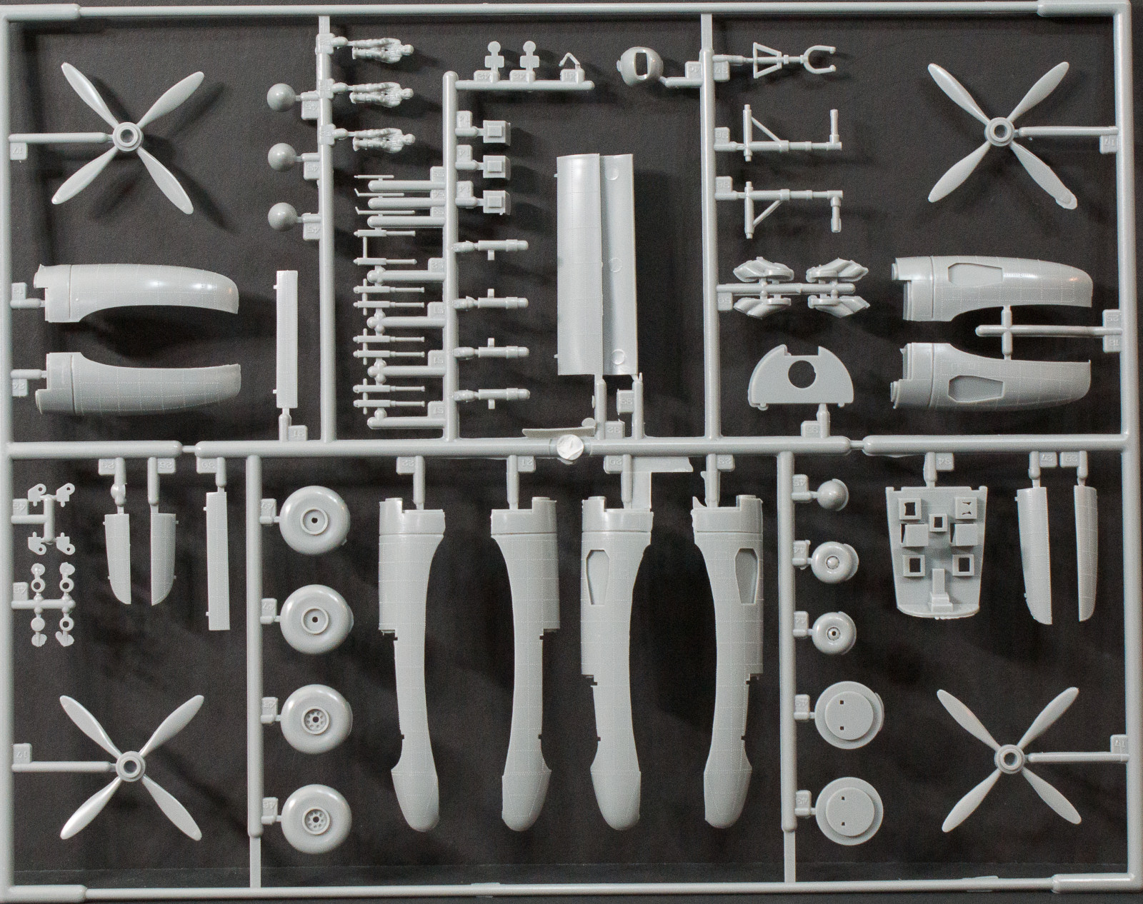 Hasegawa 00987 1/72 G8N Renzan (Rita) w/I Goh Guided Bomb and J7W2 Shindenkai Kit First Look Image 03