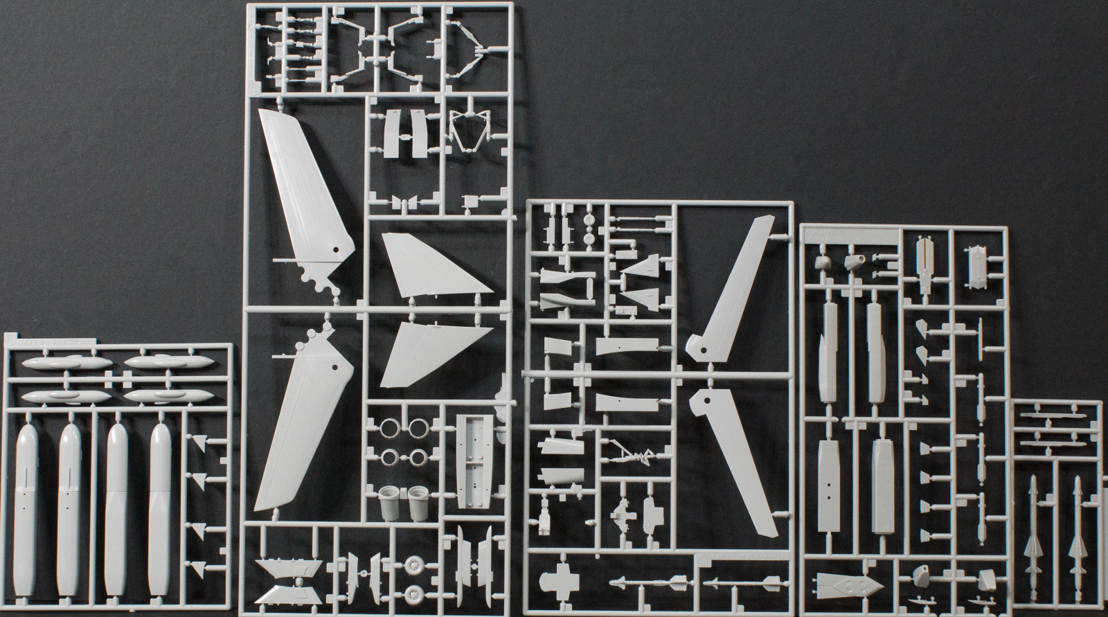 Hasegawa 02116 1/72 Tornado GR.4 First Look Image 02