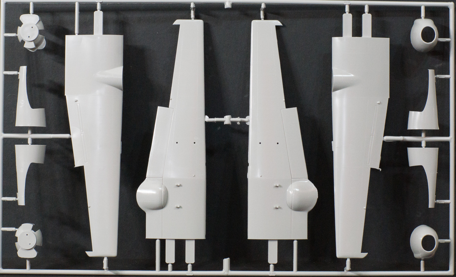 Hasegawa 02150 1/72 P2V-7 Neptune VSA Kit First Look Image 02
