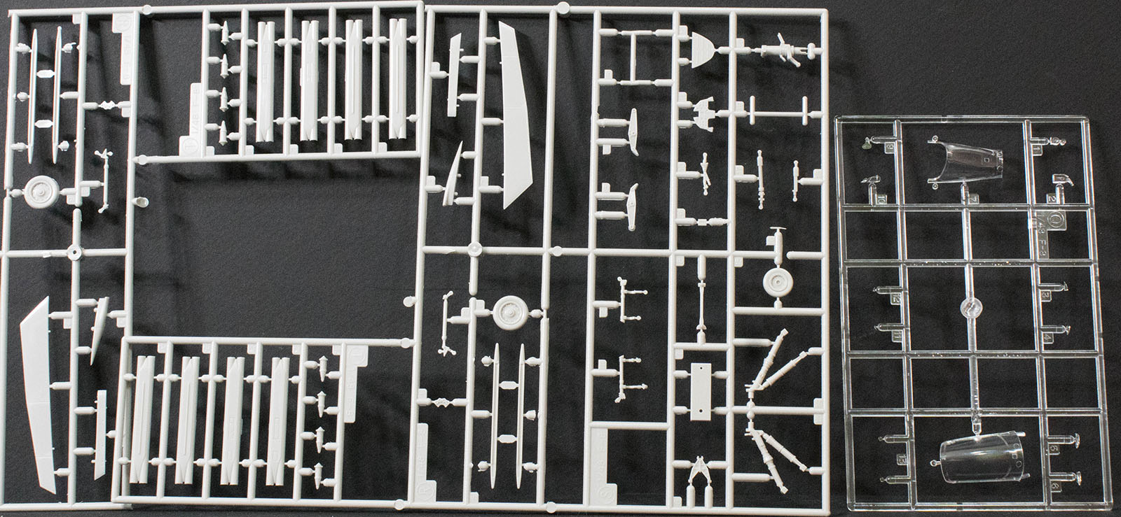 Hasegawa 07225 1/48 F-8E Crusader Kit First Look Image 04