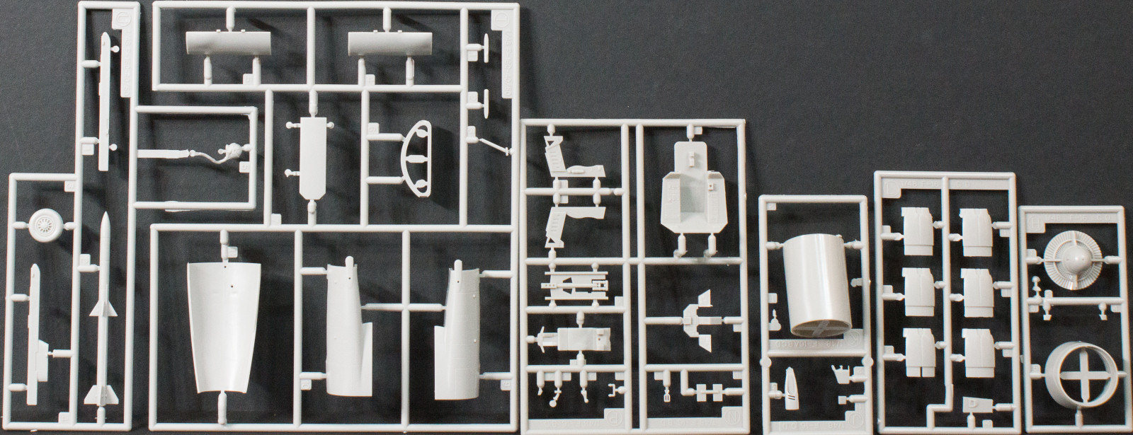 Hasegawa 07393 1/48 F-16D (Block 52 Advanced) Fighting Falcon Singapore AF Special Kit First Look Image 04