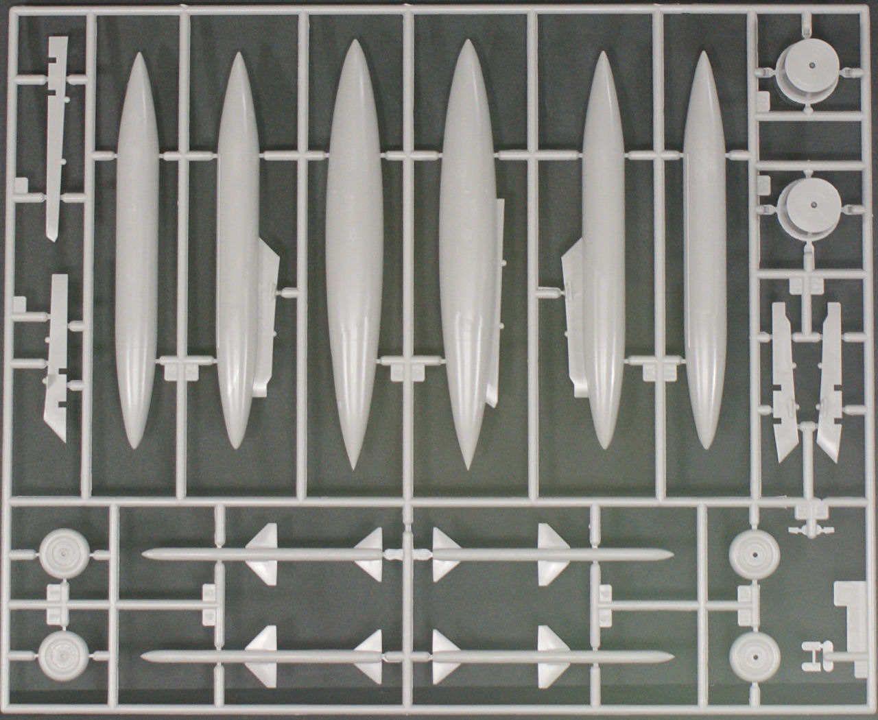 Hasegawa 09556 1/48 F-4EJ Kai Phantom II First Look Image 03
