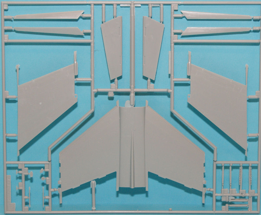 Hasegawa 09830 1/48 A-7D Corsair II Kit First Look