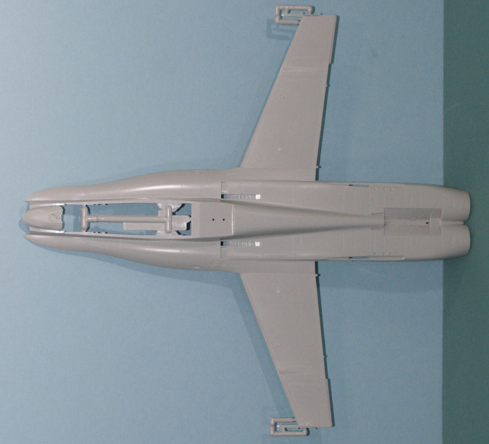 Hasegawa 09979 1/48 F/A-18C Hornet 'Chippy Ho Final' Review Image 01