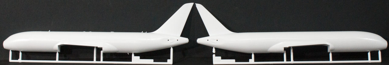 Hasegawa 10697 1/200 Boeing 787-8 Dreamliner 'Demonstrator' First Look Image 01
