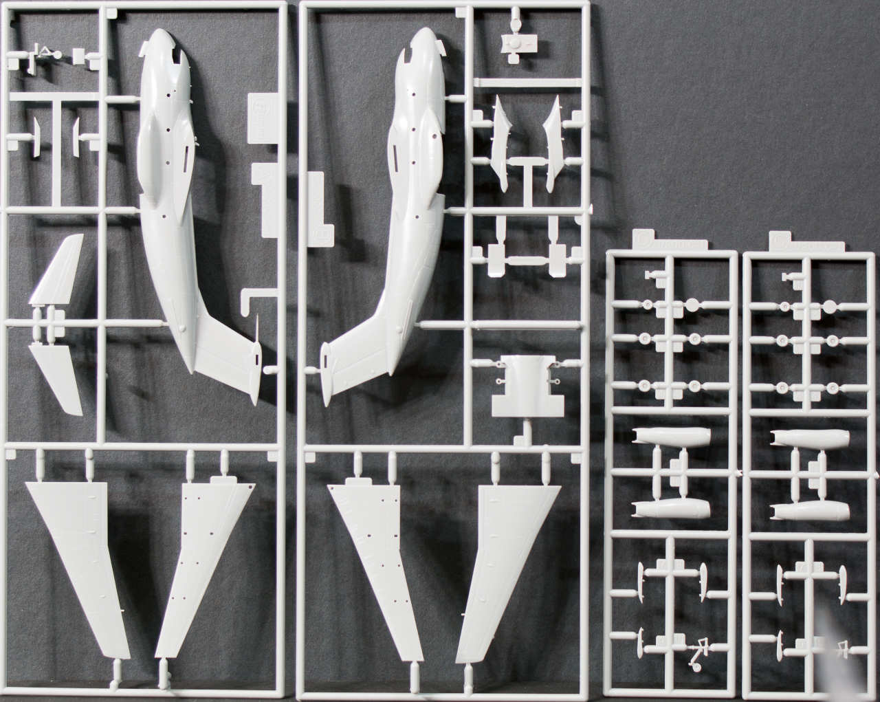 Hasegawa 10698 1/200 Kawasaki C-1 First Look Image 01