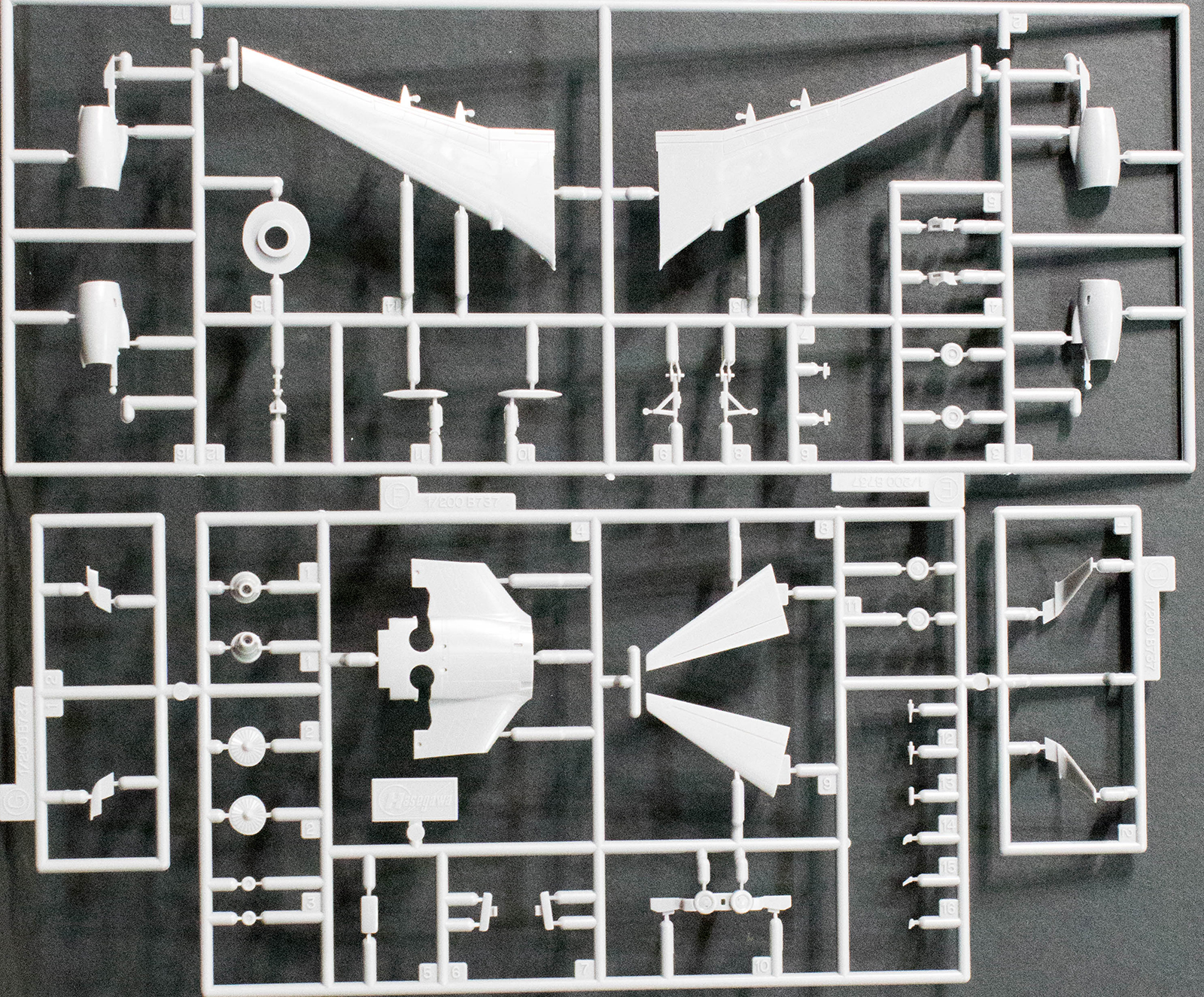 Hasegawa 10816 1/200 C-40A Clipper Kit First Look Image 02