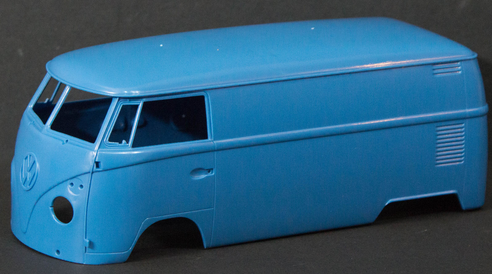 Hasegawa 52133 1/24 Volkswagen Type 2 Delivery Van 'Egg Girls Summer Paint 2015' Kit First Look Image 01