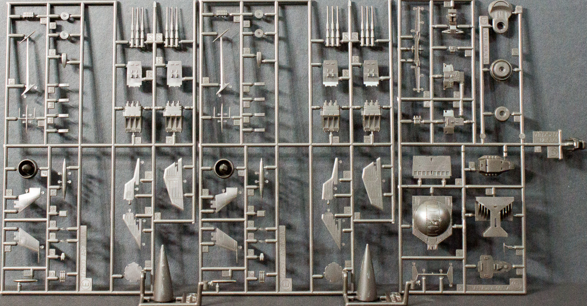 Hasegawa 64709 1/1500 Space Pirate Battleship Arcadia Kit First Look Image 02