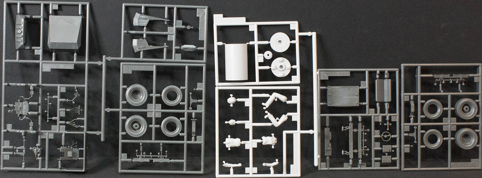 Hasegawa 66002 1/72 Hitachi Combined Vibratory Roller ZC50C-5 Kit First Look Image 02