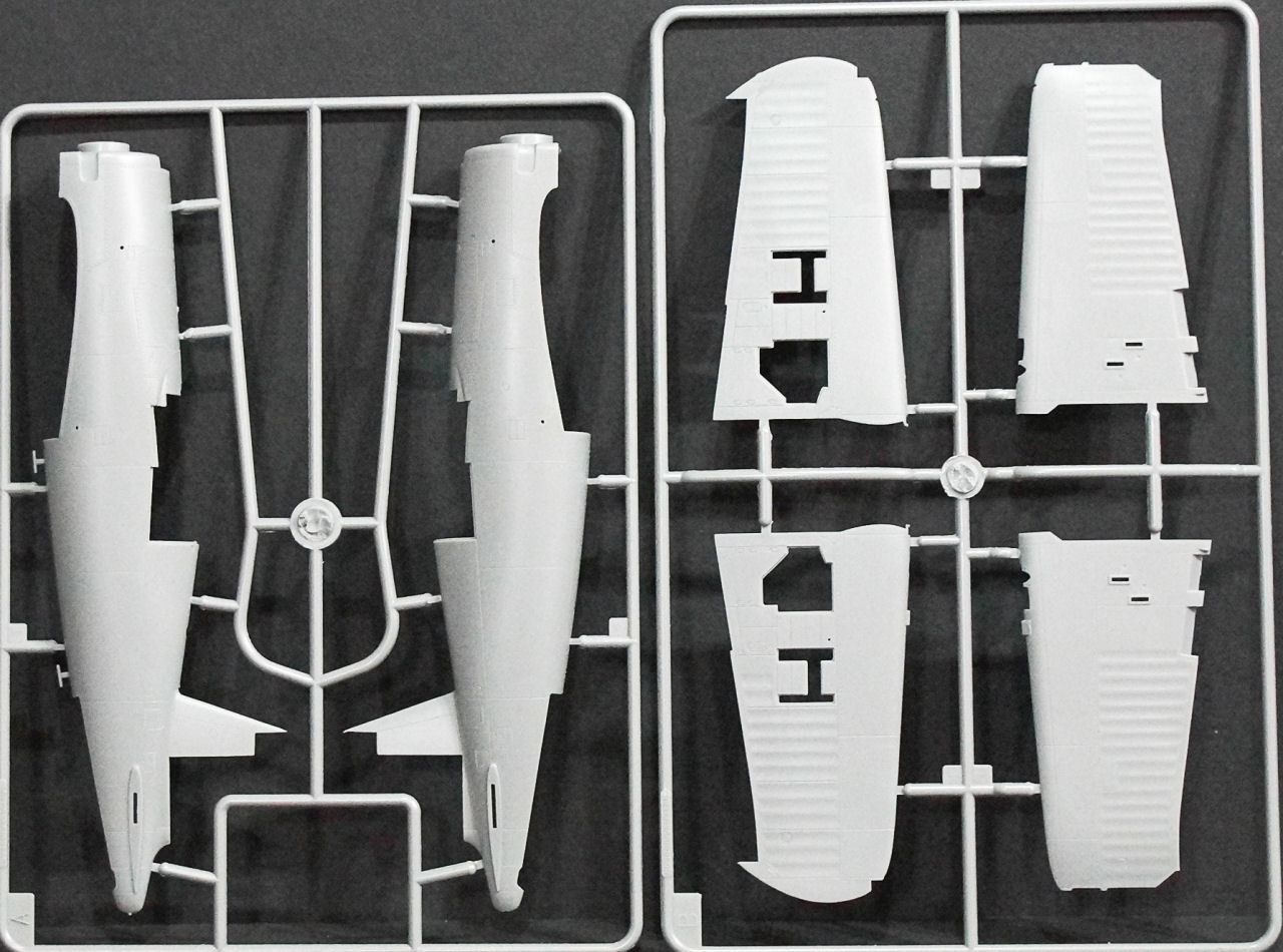 Hobby Boss 80388 1/48 F4U-4B Corsair Review Image 01