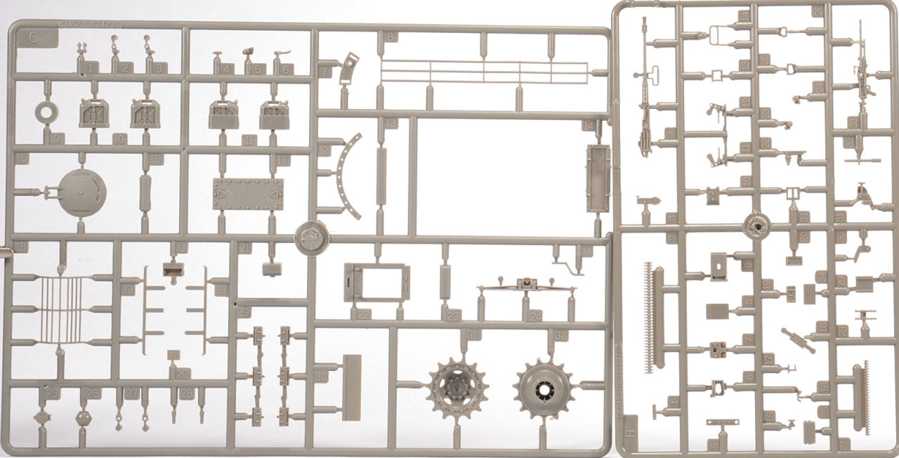 Hobby Boss 82457 1/35 Merkava ARV Kit Image 04