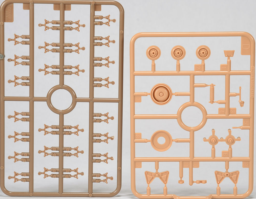 Hobby Boss 82491 1/35 Sd.Kfz.254 Tracked Armored Scout Car Kit Image 05