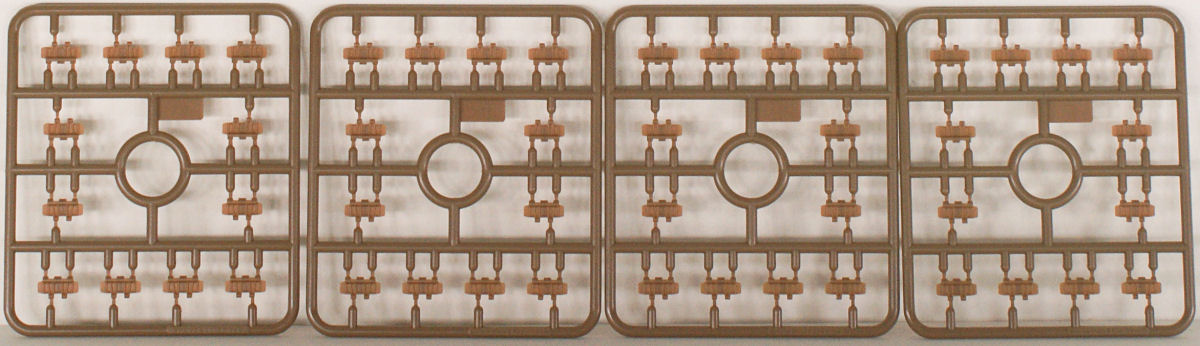 Hobby Boss 82493 1/35 T-24 Medium Tank Kit Image 03