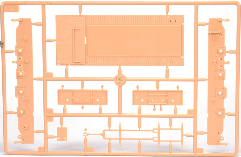 Hobby Boss 82913 1/72 WR360 C12 Locomotive Kit Image 02