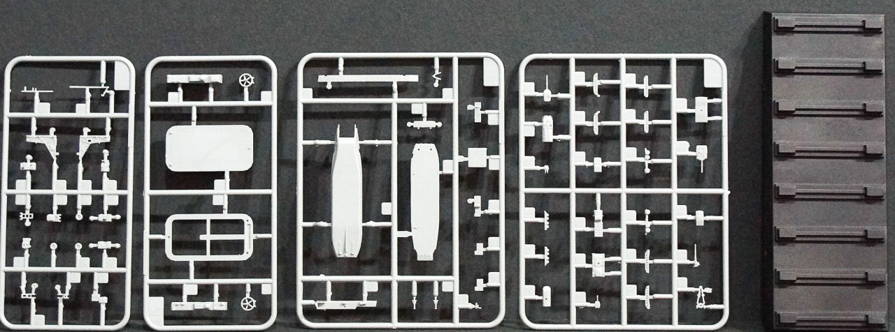 Hobby Boss 83405 1/700 USS Boxer LHD 4 Kit Image 03