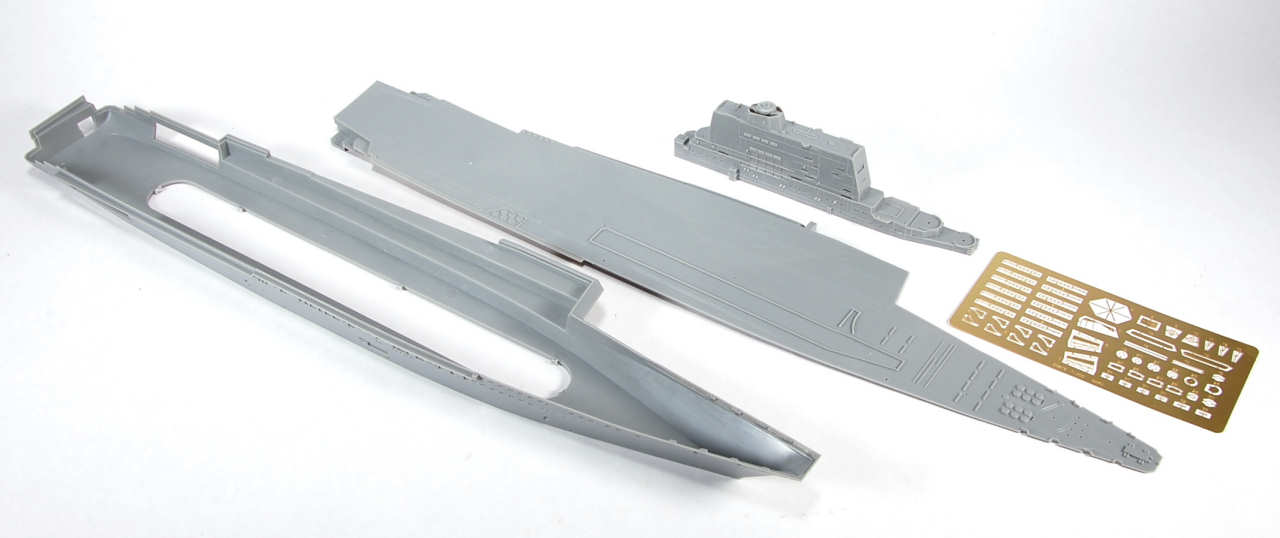 Hobby Boss 83416 1/700 Soviet Aircraft Carrier Baku Kit Image 01